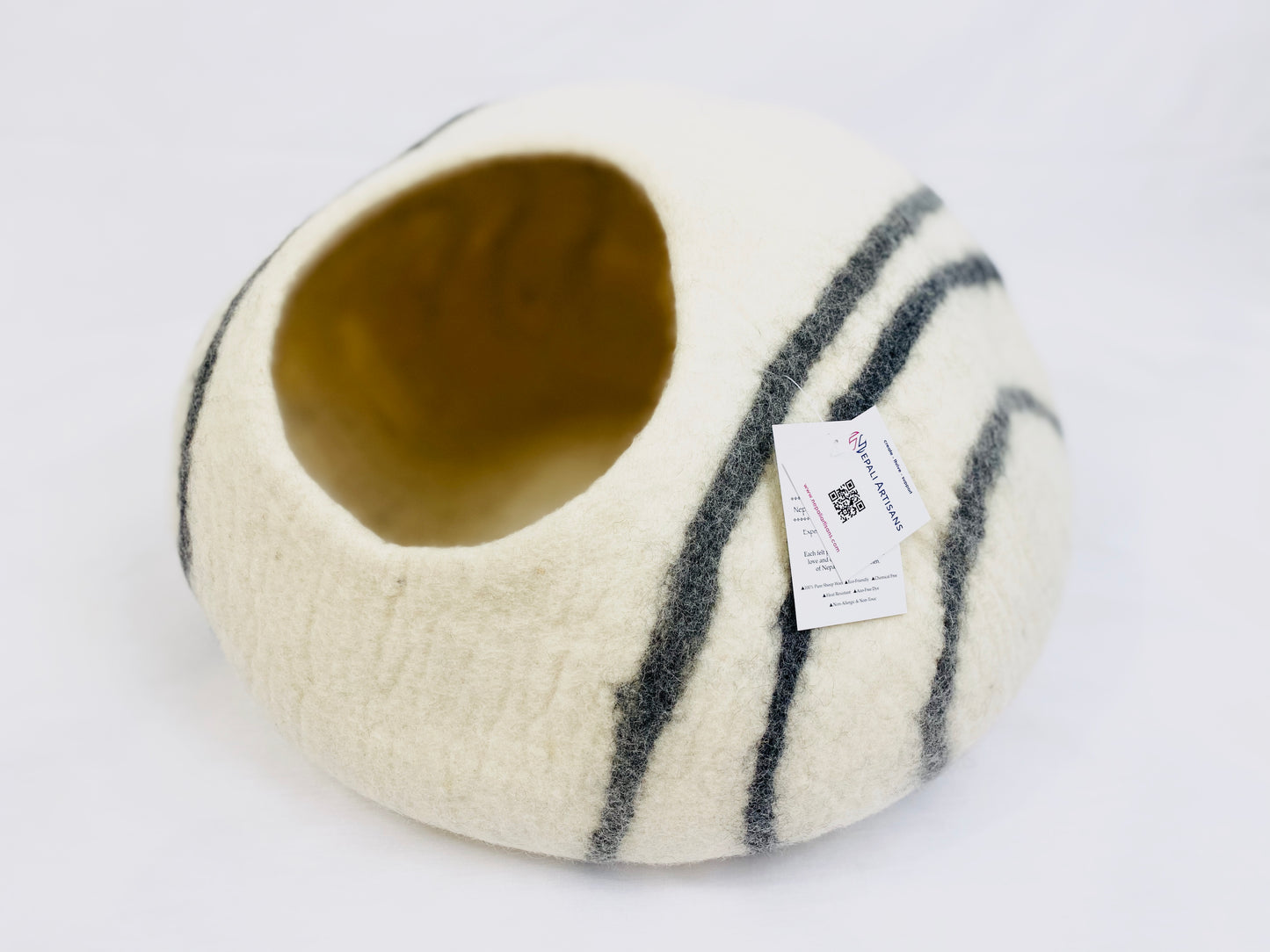 Cozy Cat Cave - Neutral