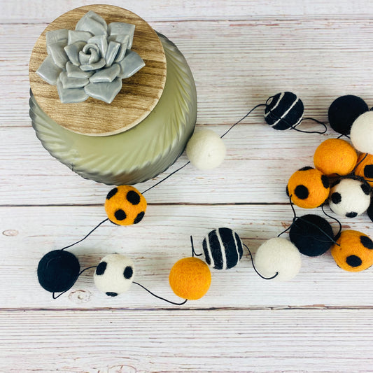 Halloween Felt Ball Garland - Fall Decor