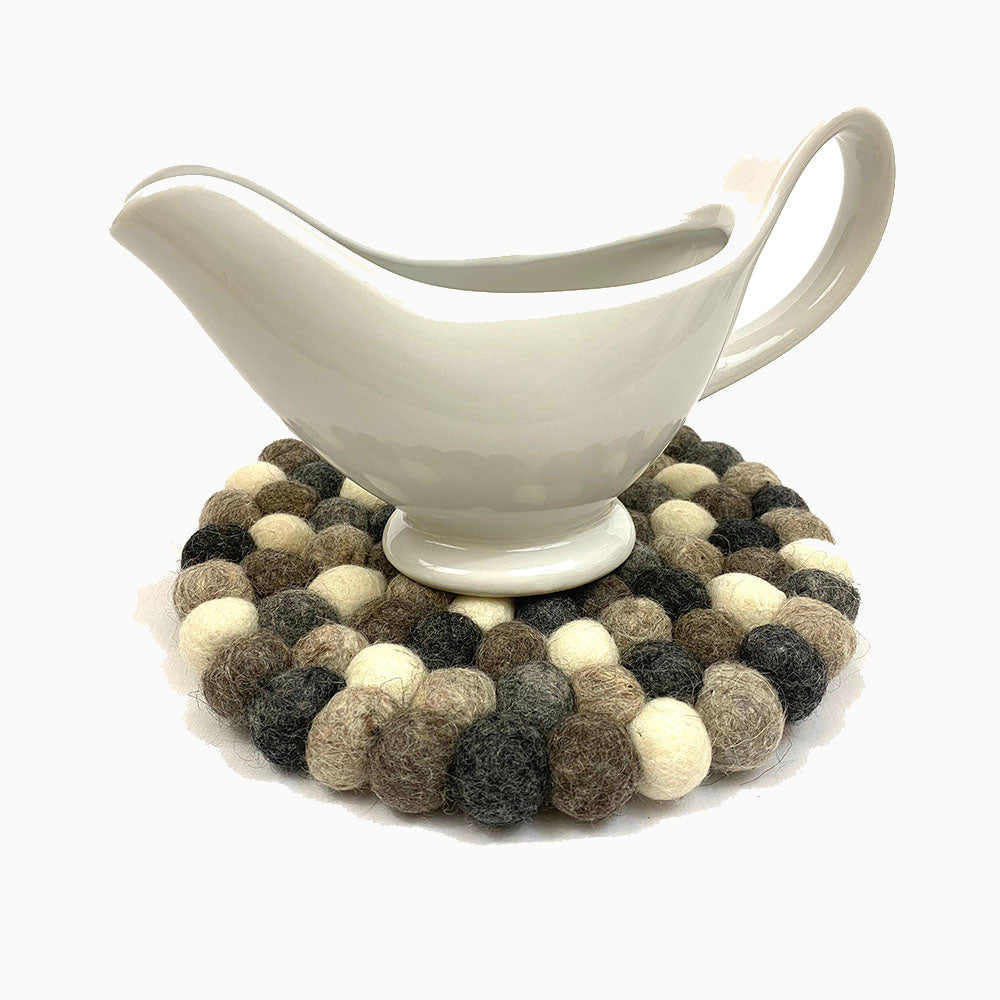 Neutral Felt Ball Trivet