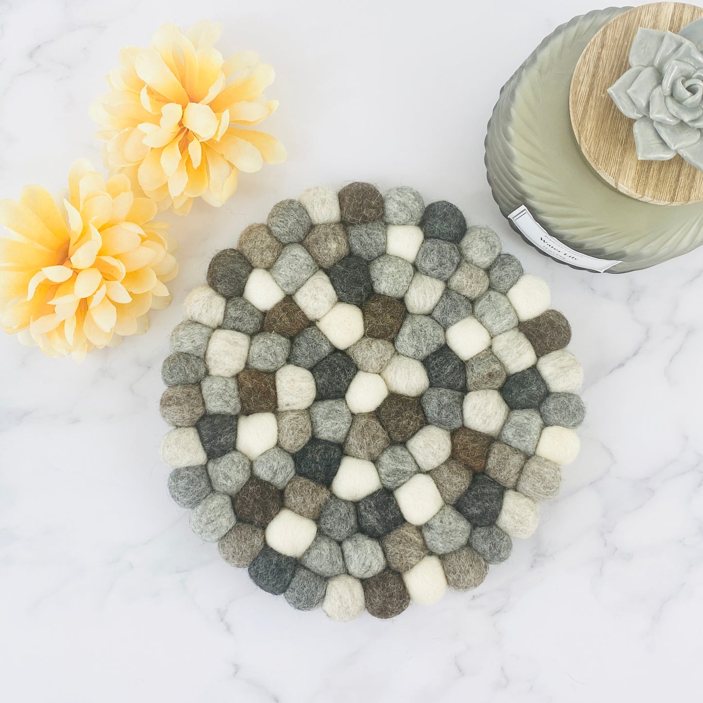 Neutral Felt Ball Trivet